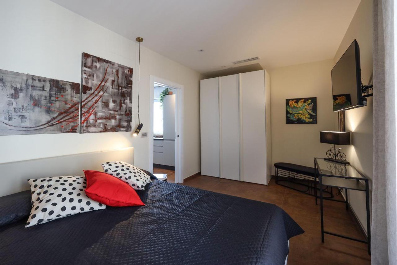 Visconti 46 Central Apartments Bari Zewnętrze zdjęcie