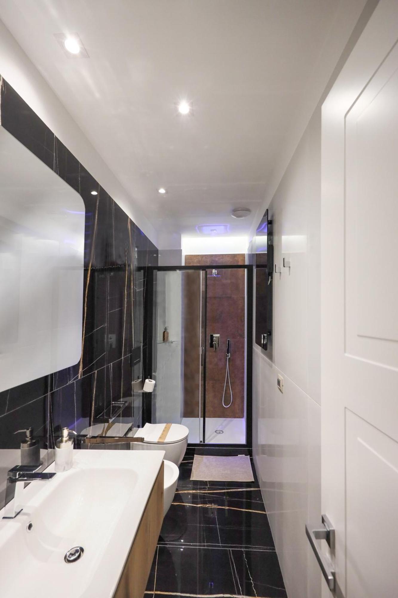 Visconti 46 Central Apartments Bari Zewnętrze zdjęcie